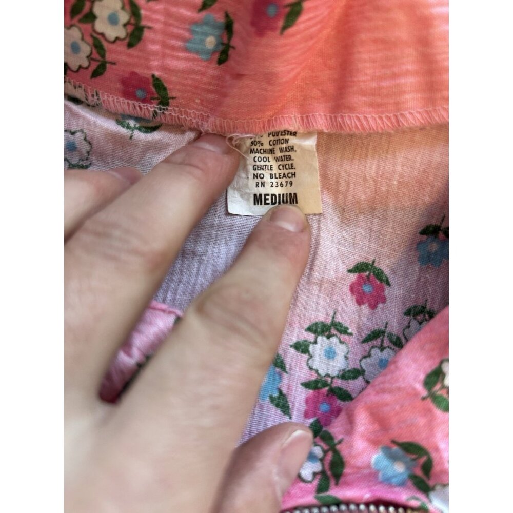 Deadstock Vintage 60s Garden Floral Dagger Collar Zip House Dress - Picture 8 of 8
